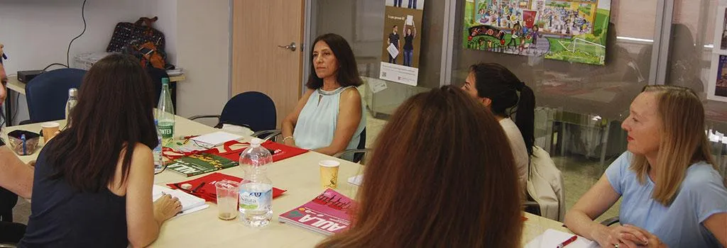 5 Caracteristicas Clave del Genero Narrativo Que Debes Conocer image 2